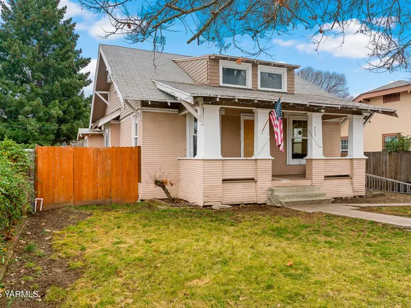 717 S 8th Ave, Yakima, WA 98902