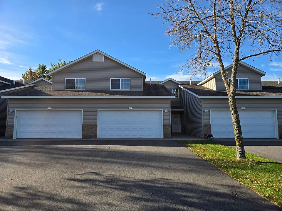 939 Cypress Rd #76
