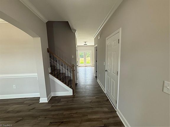 5th image of 1629 Birtwick Park St #37