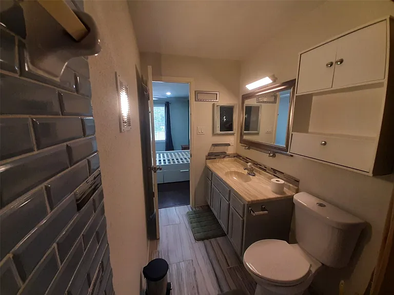 9700 Leawood Blvd #1410 — Photo 28