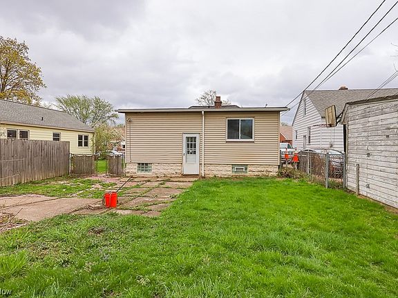 3rd image of 4492 W 136th St