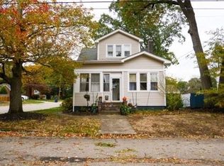 103 Benbridge Ave, Warwick, RI 02888