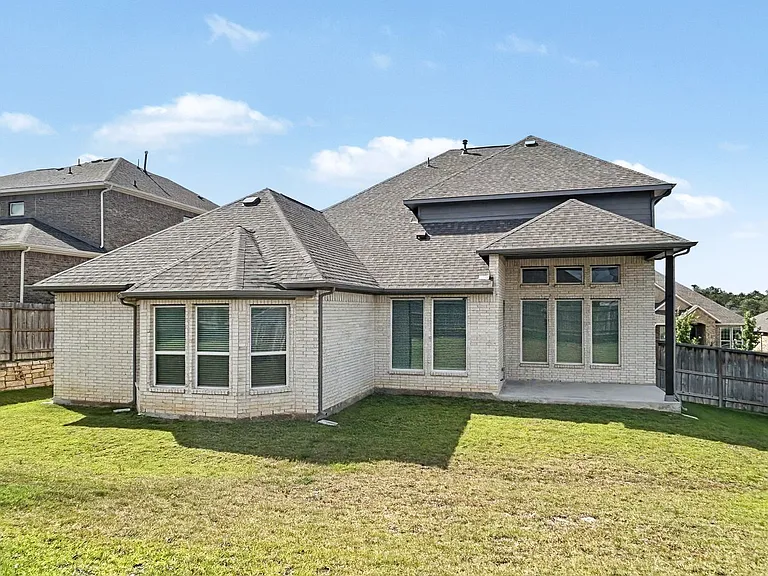 3708 Eliberis — Photo 8