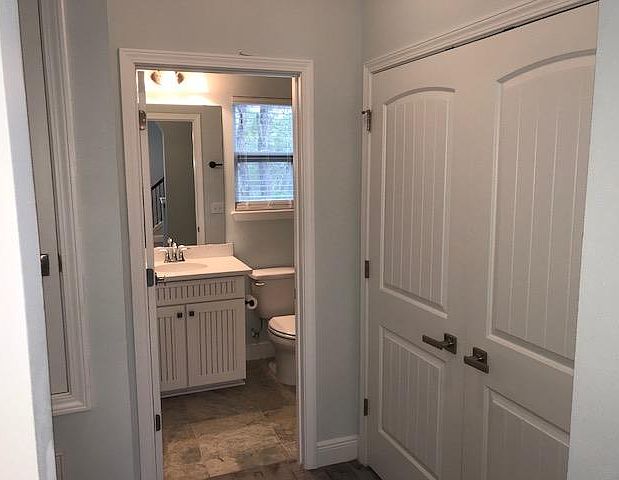 1st image of 130 Sandpine Loop