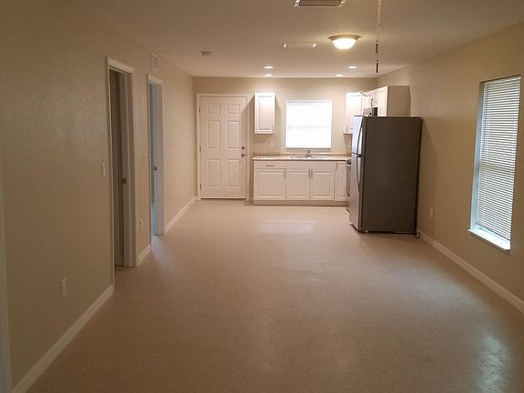 2nd image of 1130 SE Mills Ave