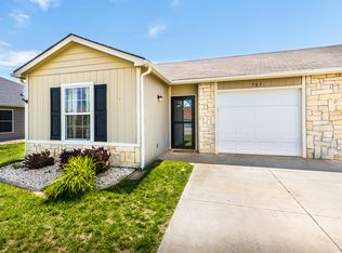 507 Grainfield St, Manhattan, KS 66502