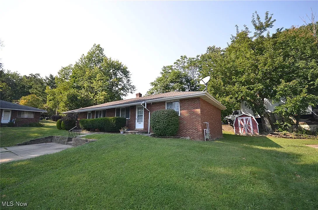 1361 Brittain Woods Rd — Photo 2