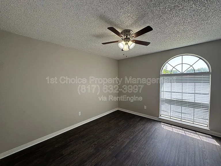 453 Little Valley Ct — Photo 22