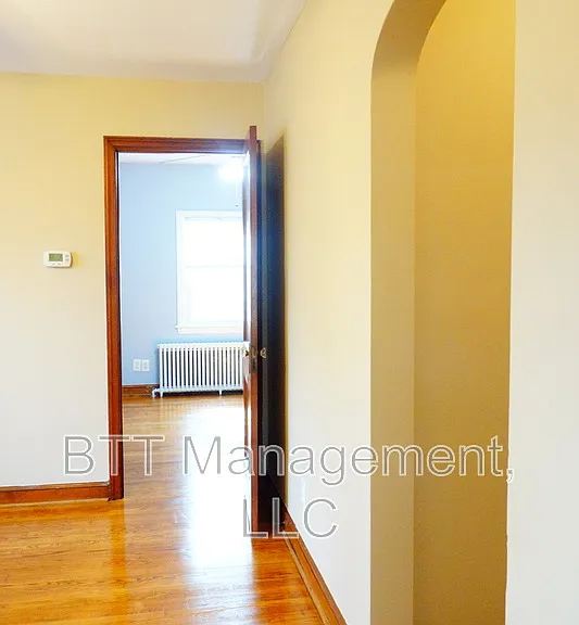 806 Houston Ave #2 — Photo 5