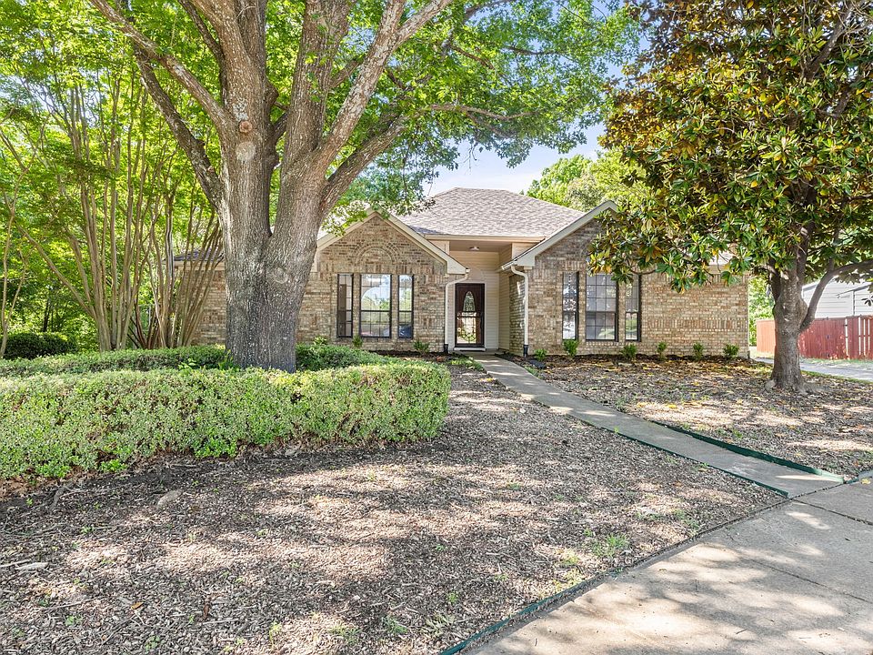 1st image of 1901 Shady Hollow Ct