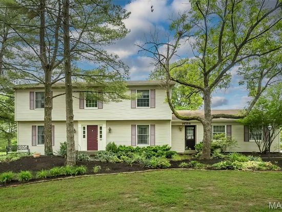 14564 Harleston Village Dr, Chesterfield, MO 63017