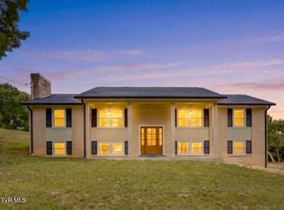 806 Sir Echo Dr, Kingsport, TN 37663