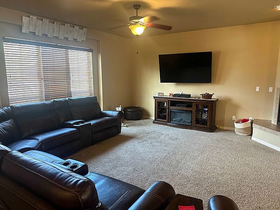 4th image of 195 Larchwood Ct