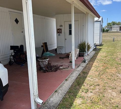 4th image of 10 Jackson Creek Cir