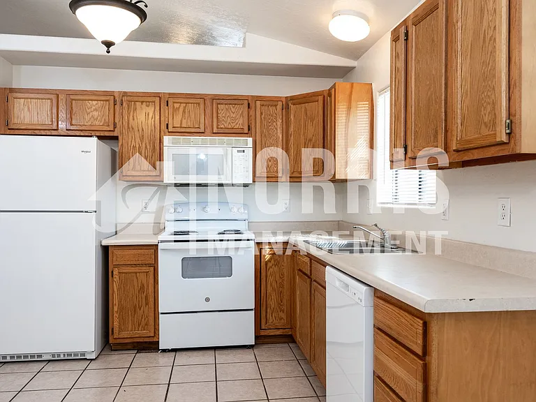 12503 W Madero Dr — Photo 8