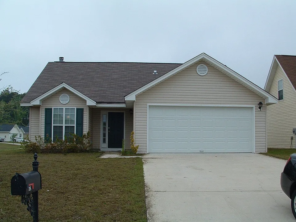 25 Halyard Dr