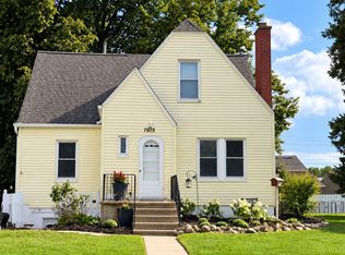 7615 South Dr, Wonder Lake, IL 60097