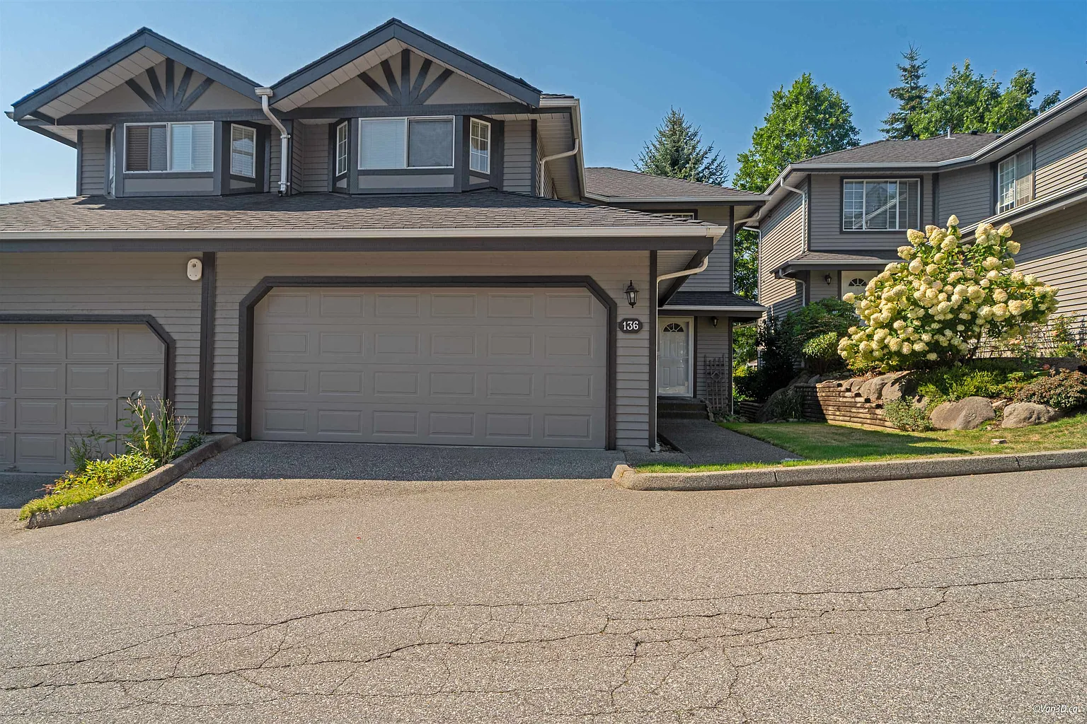 1685 Pinetree Way #136 photo 1