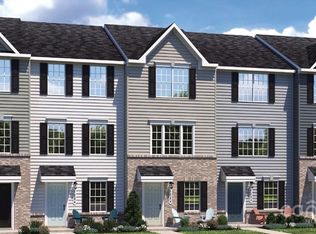 6627 Addax Way, Charlotte, NC 28213