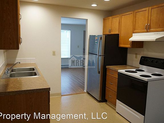 4th image of 212 N J St APT 1