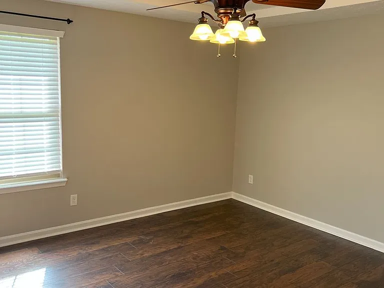 504 Reba Jackson Dr — Photo 15