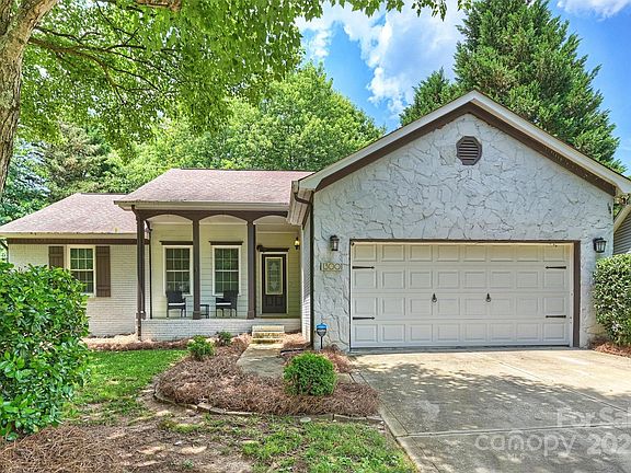 2nd image of 13001 Seascape Ln