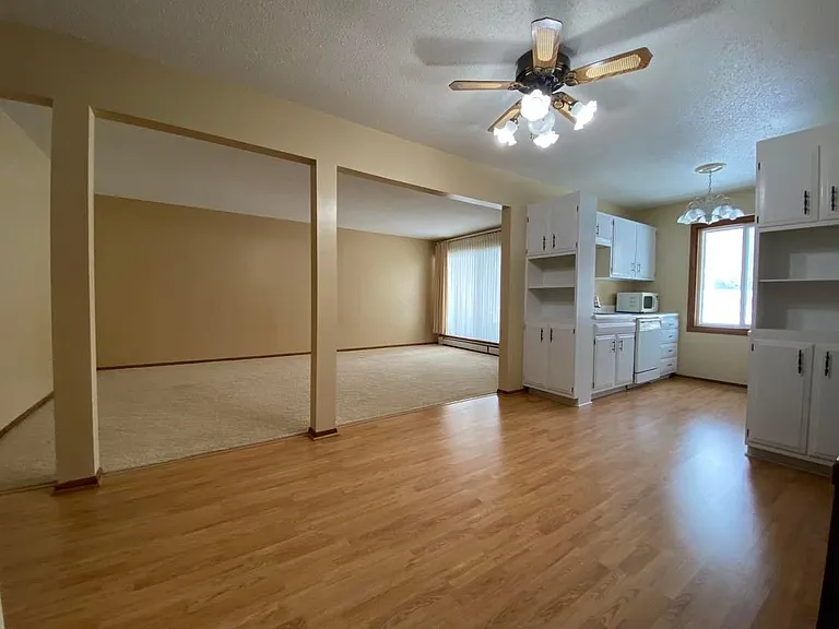 Entrance into dining area, kitchen, living room