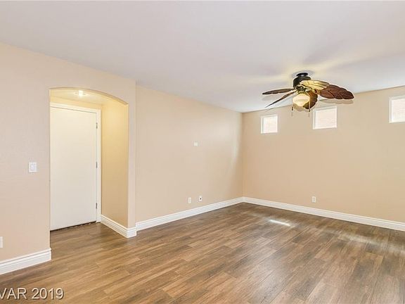 4th image of 6675 Oxendale Ave