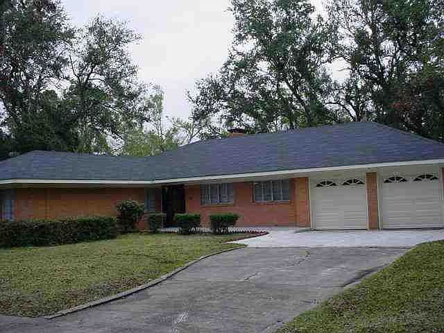 1st image of 2625 Las Palmas Dr