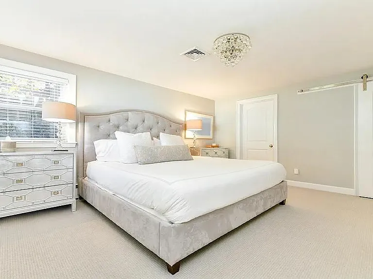 38 Dartmouth Ave — Photo 12