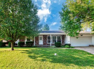 2702 W Newman Pkwy, Peoria, IL