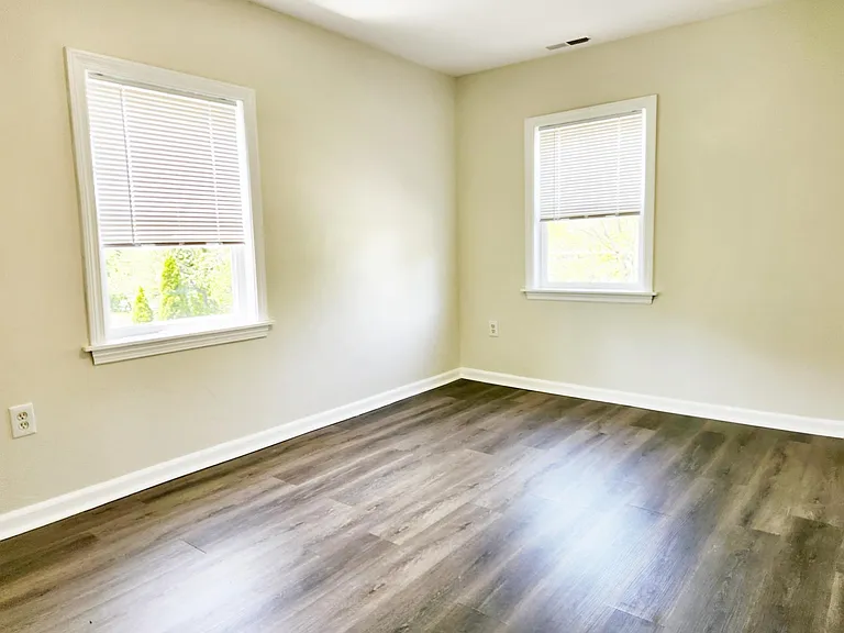 336 Hamilton Ave #B — Photo 6