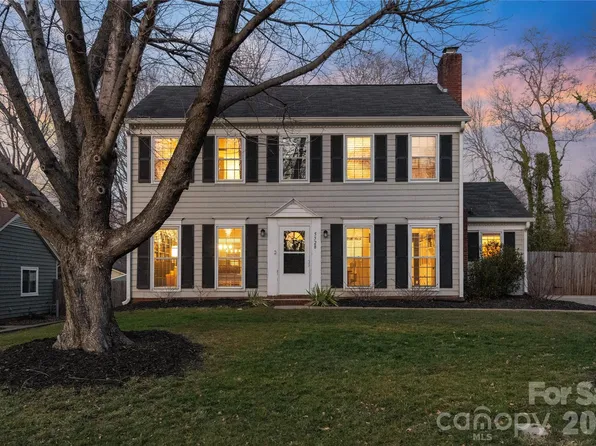 5528 Doverstone Ct, Charlotte, NC 28208