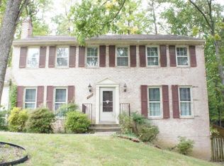 8210 Riverside Rd, Alexandria, VA 22308