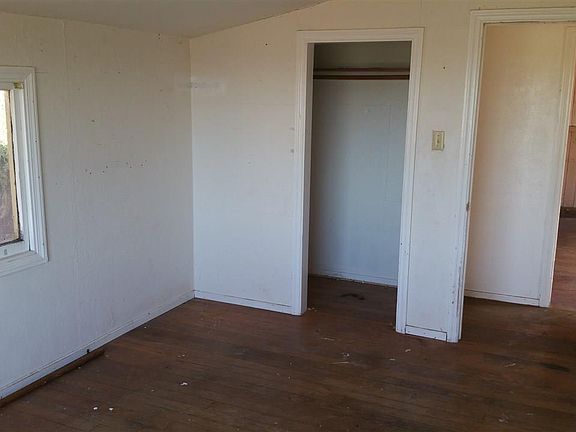 5th image of 763 Overhill Dr