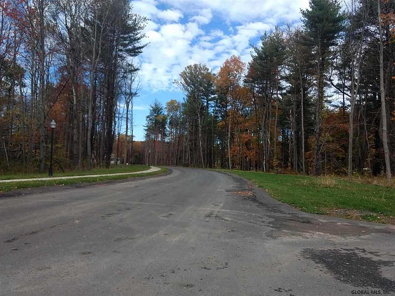 4th image of lot 42 -16 CANTERBURY Lane