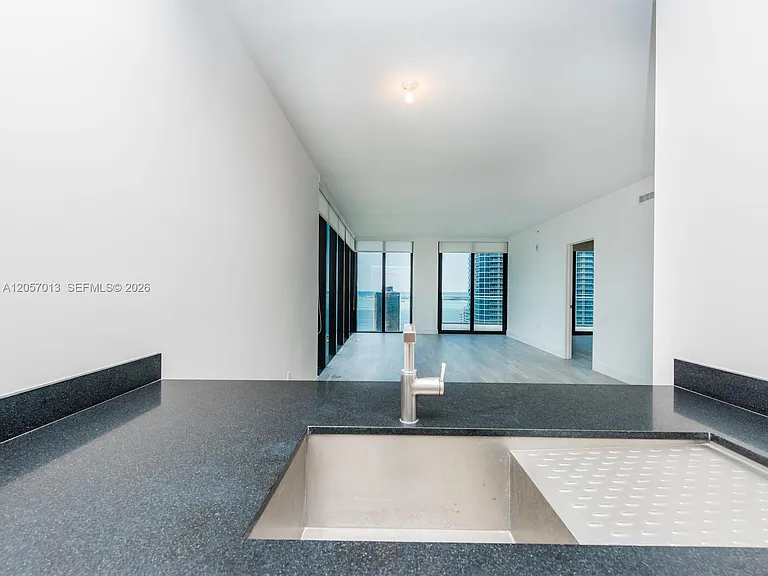 1010 Brickell Ave #3701 — Photo 24