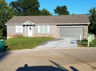 808 McLivaine Ct, Pevely, MO 63070