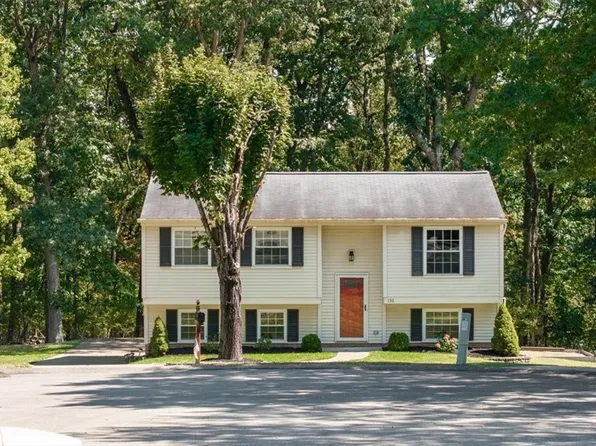 136 Raccoon Way, Gibsonia, PA 15044