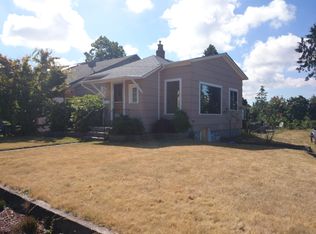 4955 SW Bruce St, Seattle, WA 98136