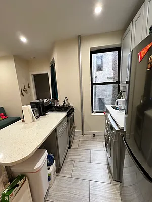 Rented by Mdays Realty | media 11