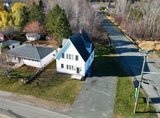 1030 Riverside Dr, Bathurst, NB E2A2N1