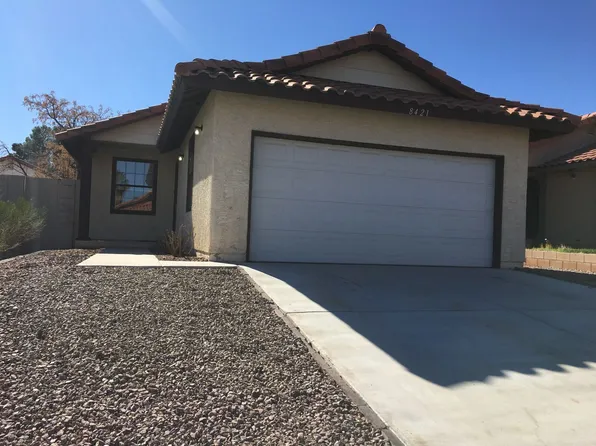 8421 Lomack Ct, Las Vegas, NV 89145