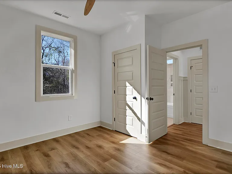 1102 Tree Canopy Way #A — Photo 10
