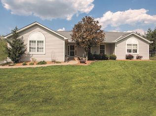 4246 Idlewild Rd, Burlington, KY 41005