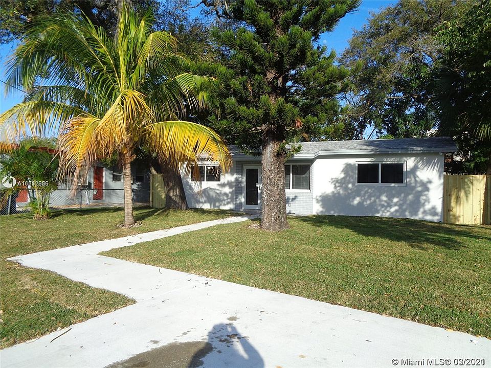 1st image of 206 NW 5th Ave #0