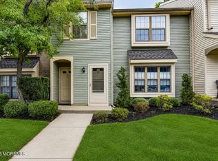 115 Dundee Ct, Aberdeen, NJ 07747