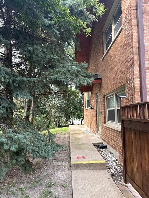 3 bed, 1450 sqft, $2,800 — Photo 4