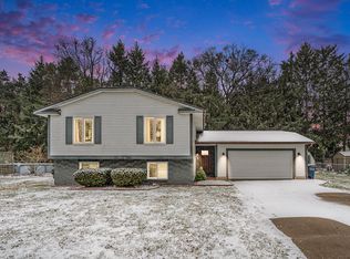 5045 Melmax St, Norton Shores, MI 49441