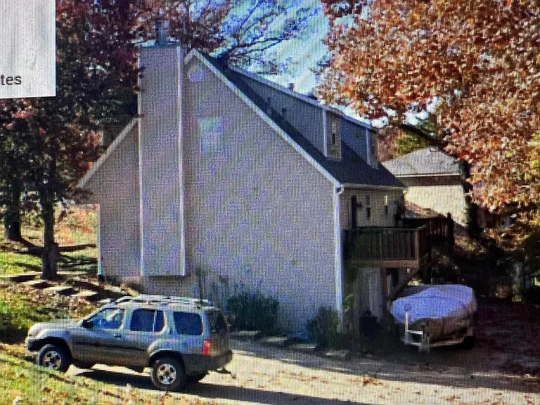 8864 Williams Rd — Photo 3